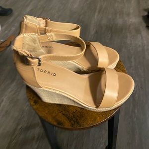 Torrid size 10 nude wedges